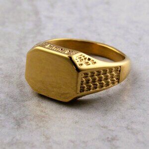 Gold Dragon Scale Octagon Signet Ring